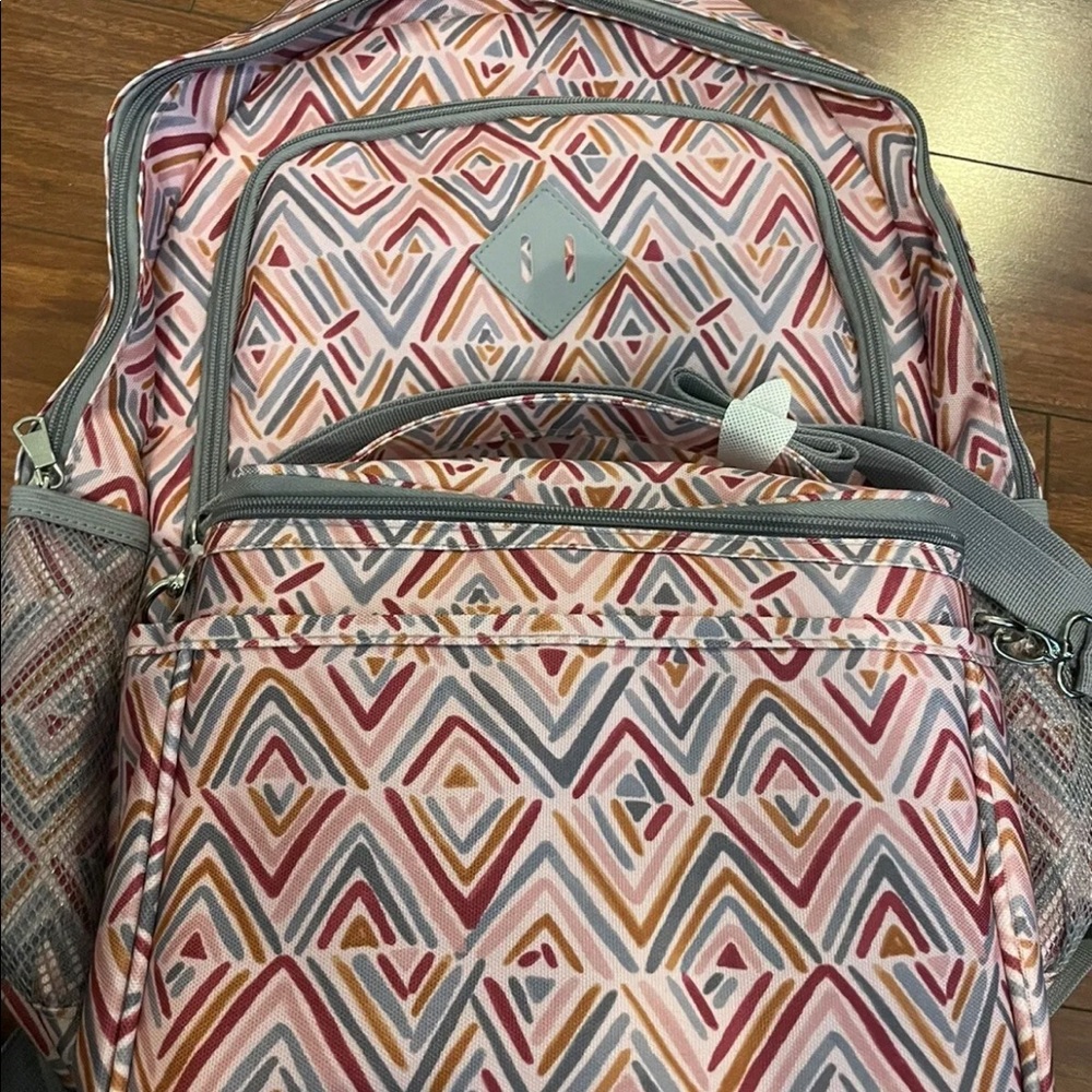New No Boundaries Girls' Pink Backpack with Lunch Box 2-Piece Set
